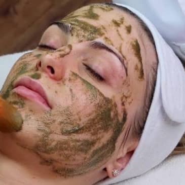 Herbal Peel Series at Savvy Chic Beauty in LADY LAKE, FL